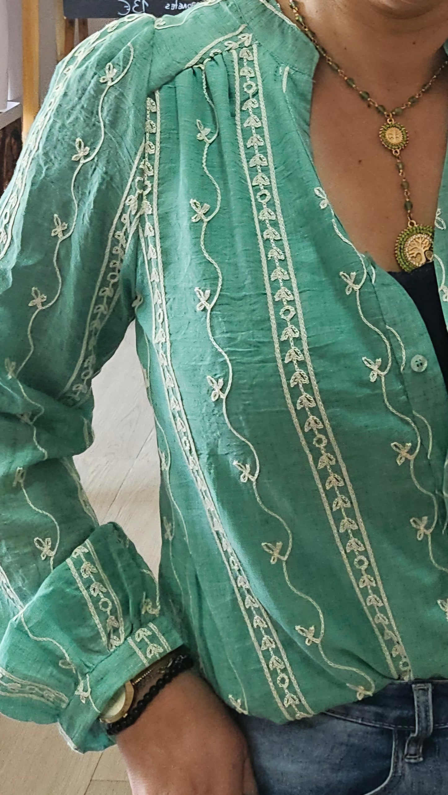 Camisa bordada Ella