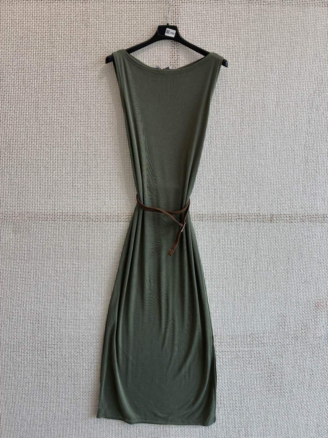 Vestido con cinturón