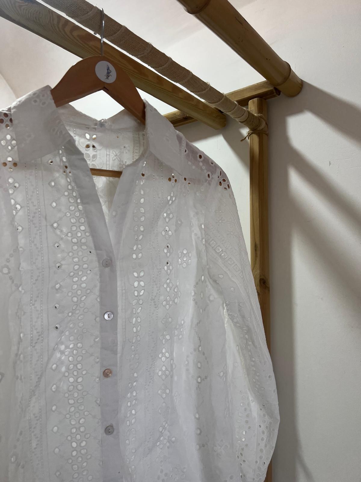 Camisa