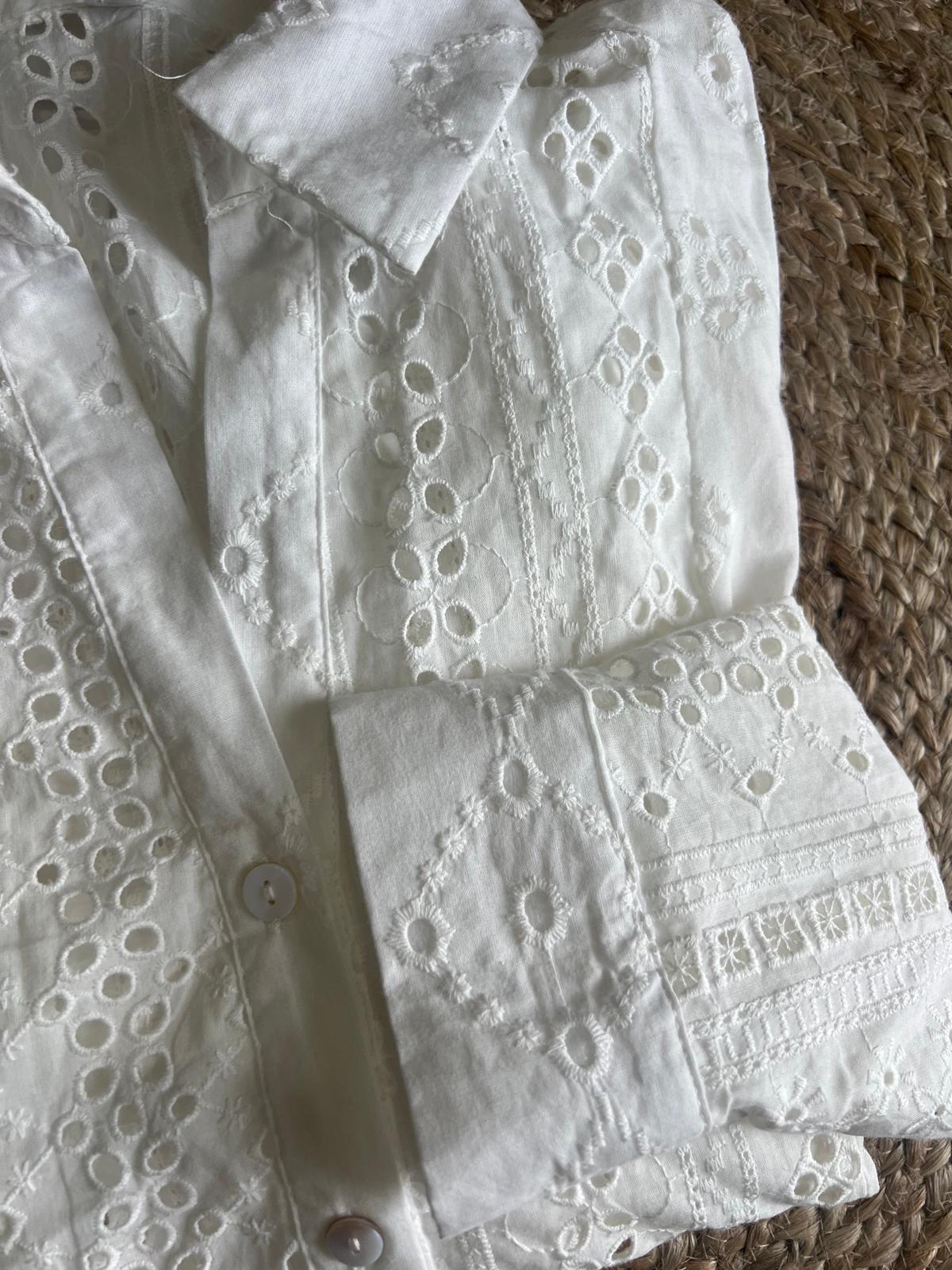 Camisa