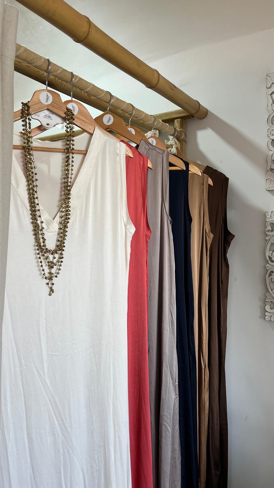Vestido acetinado