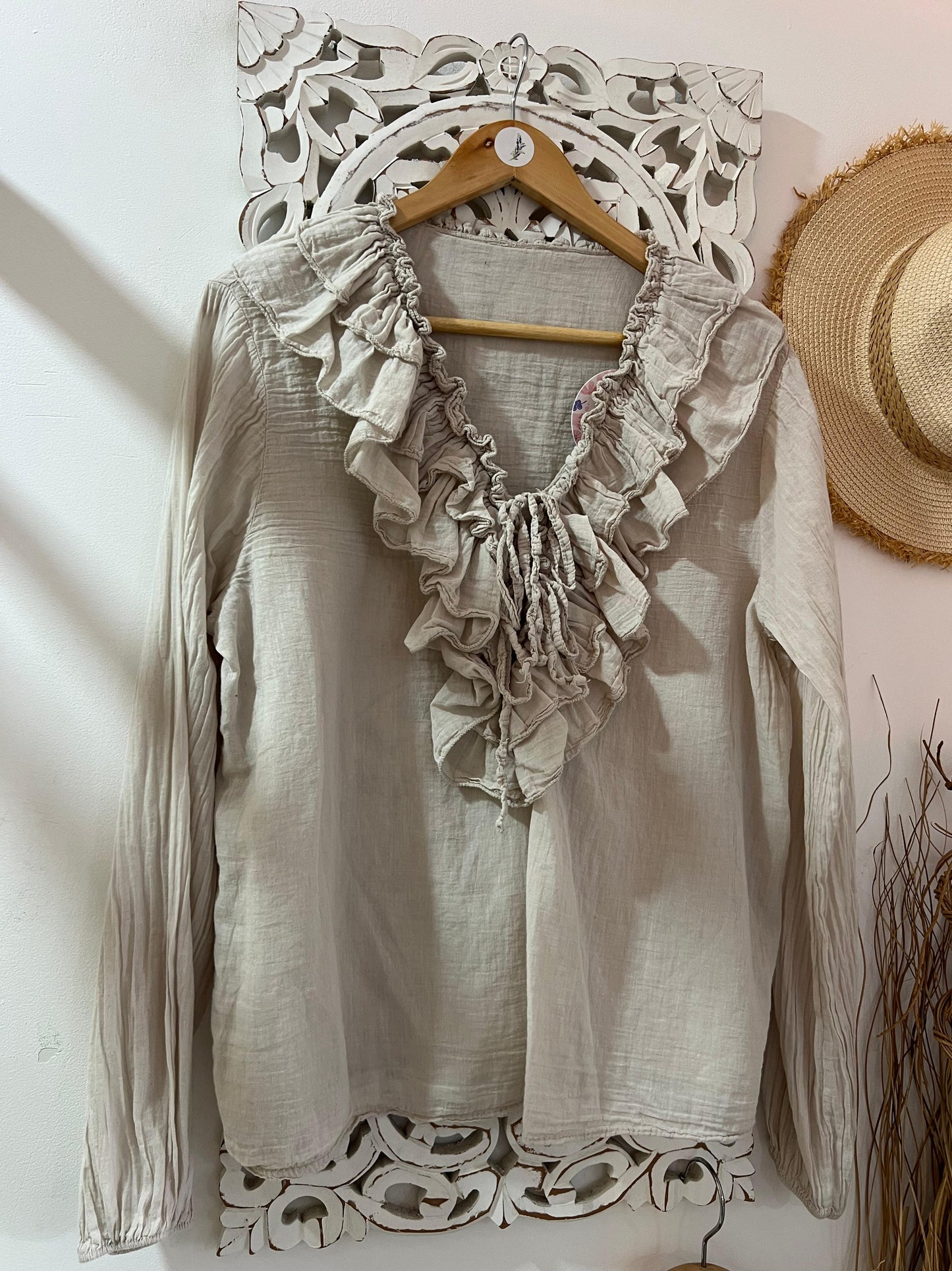 Blusa folhos