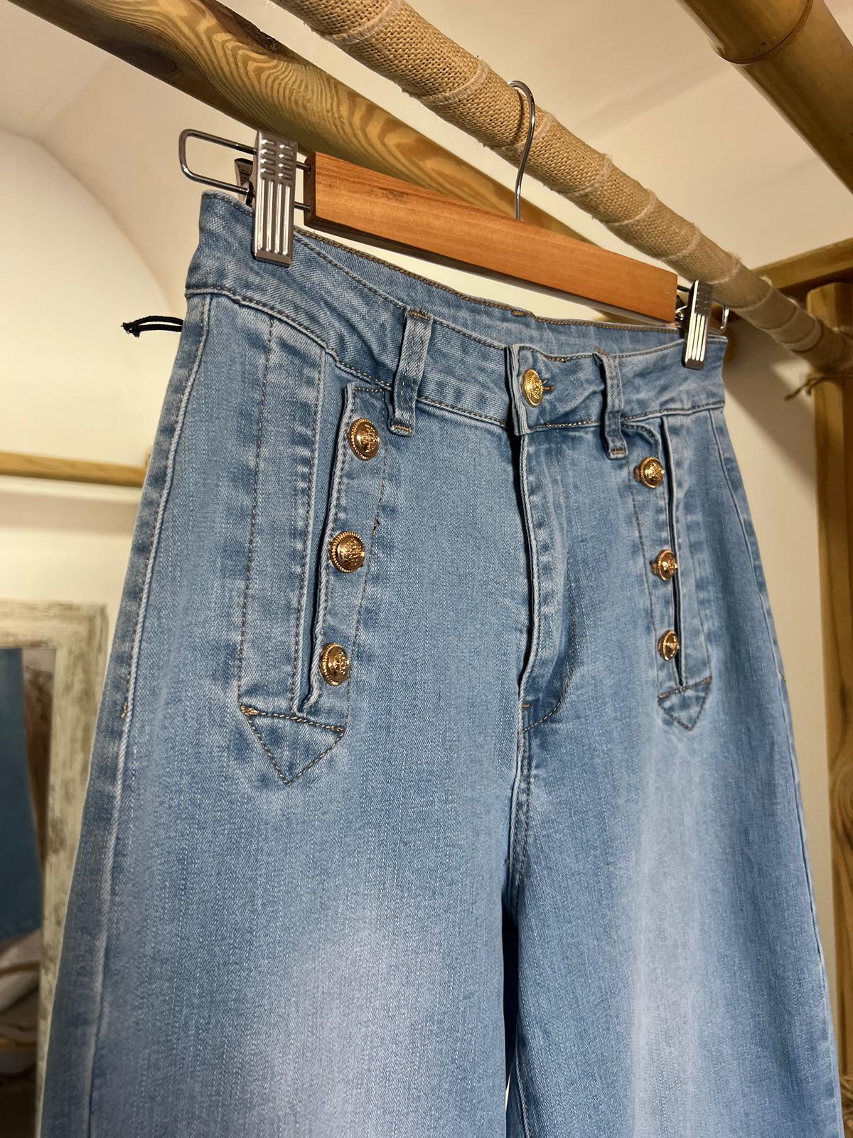 Jeans botões