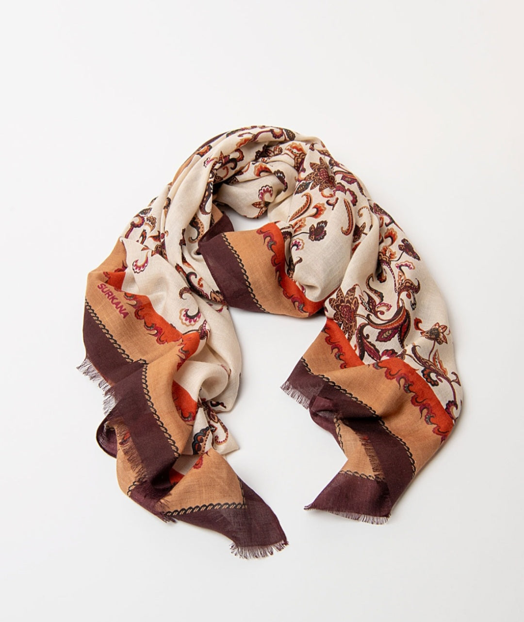 Lenço estampado caxemira floral Cru