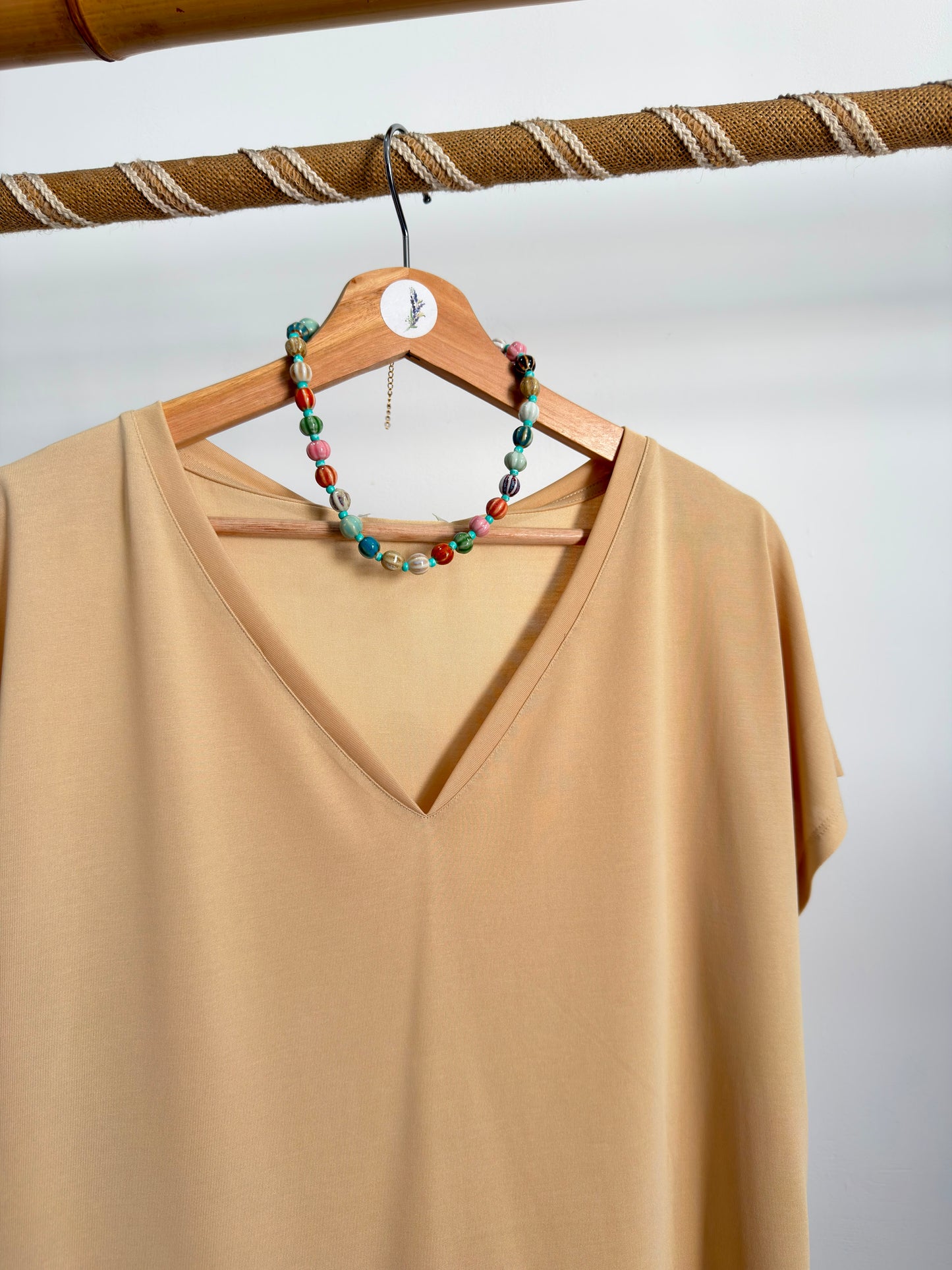 Blusa Surkana decote em V