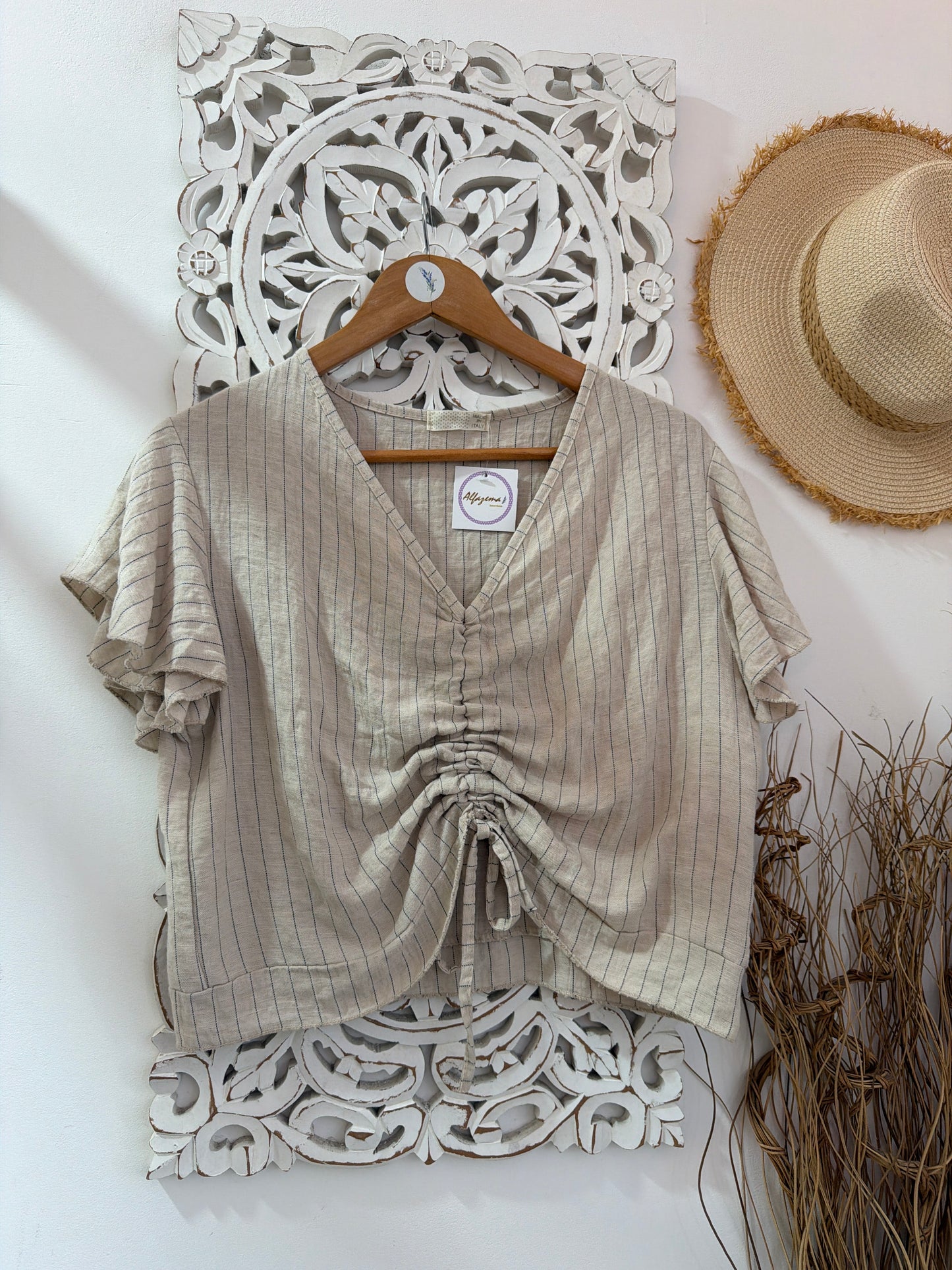 Blusa com atilho