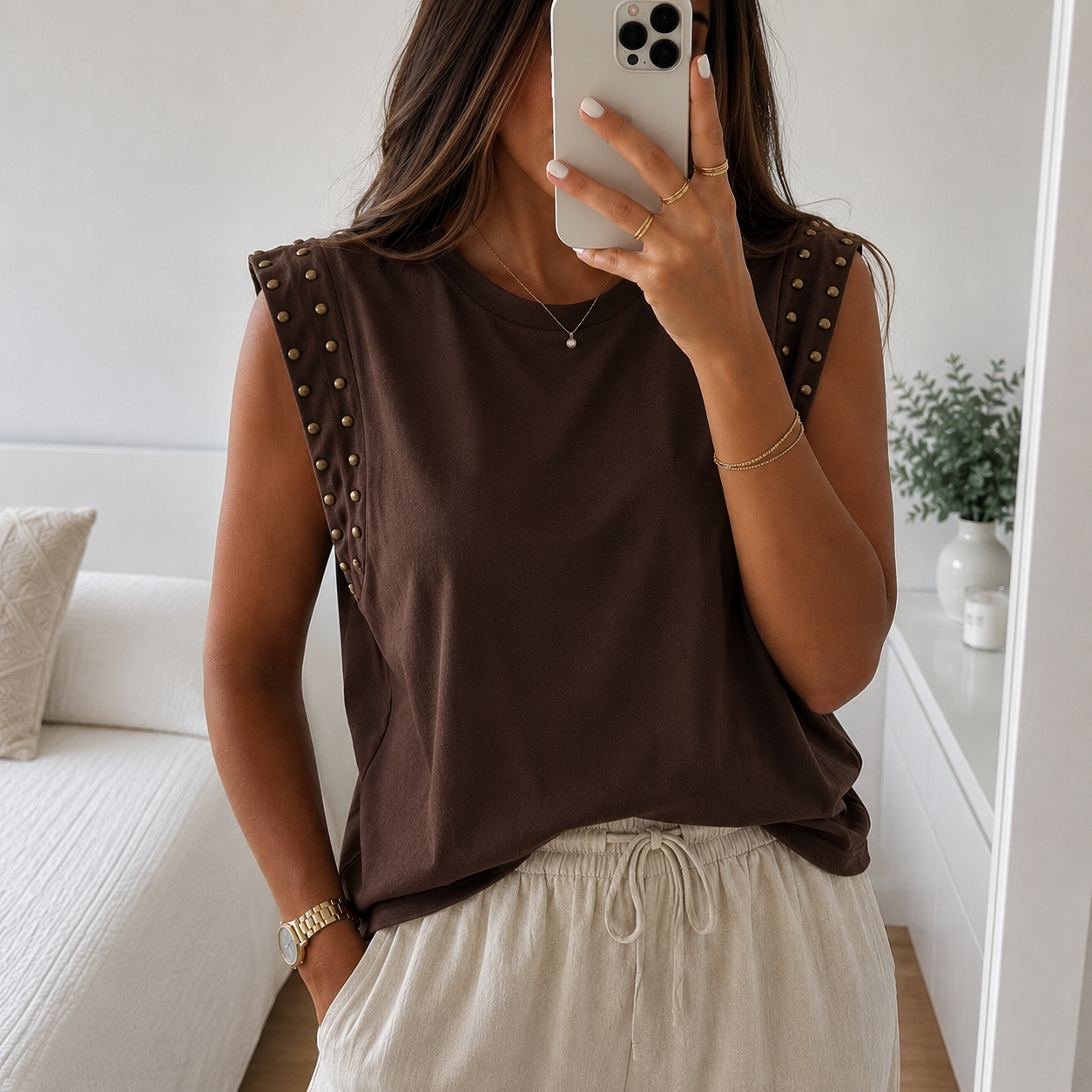 Blusa com tachas