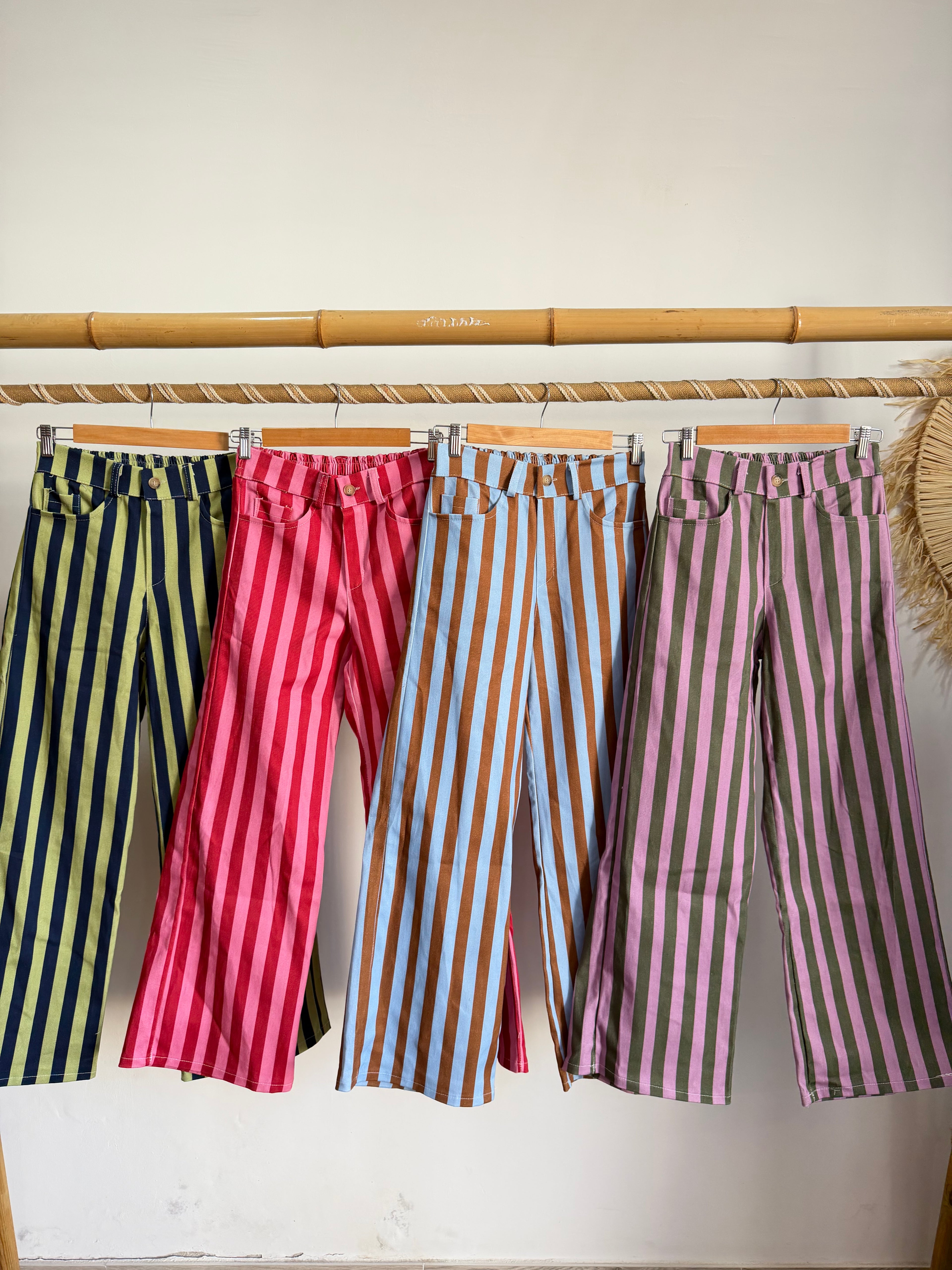 Calças Riscas