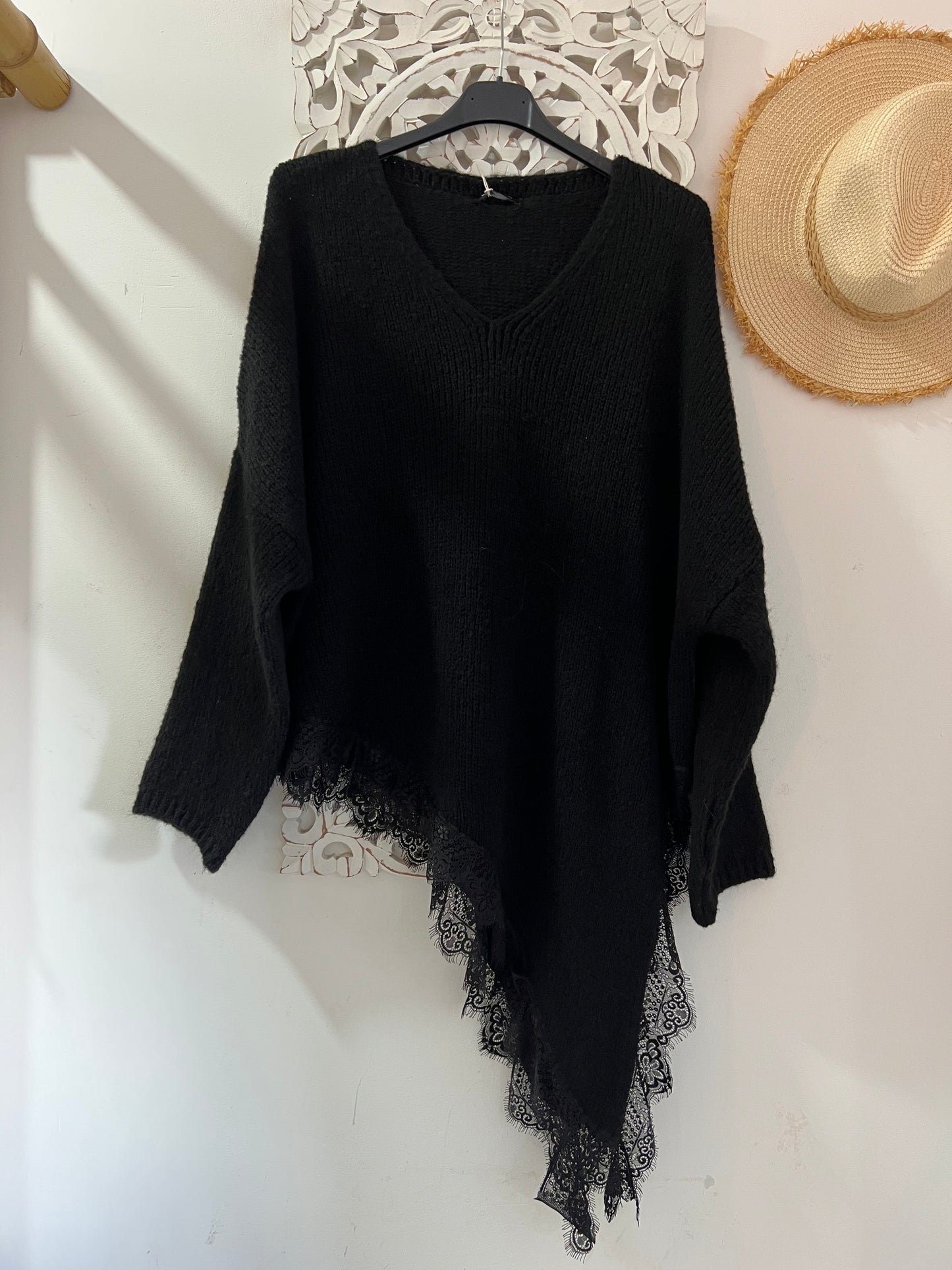 Malha assimétrica com renda