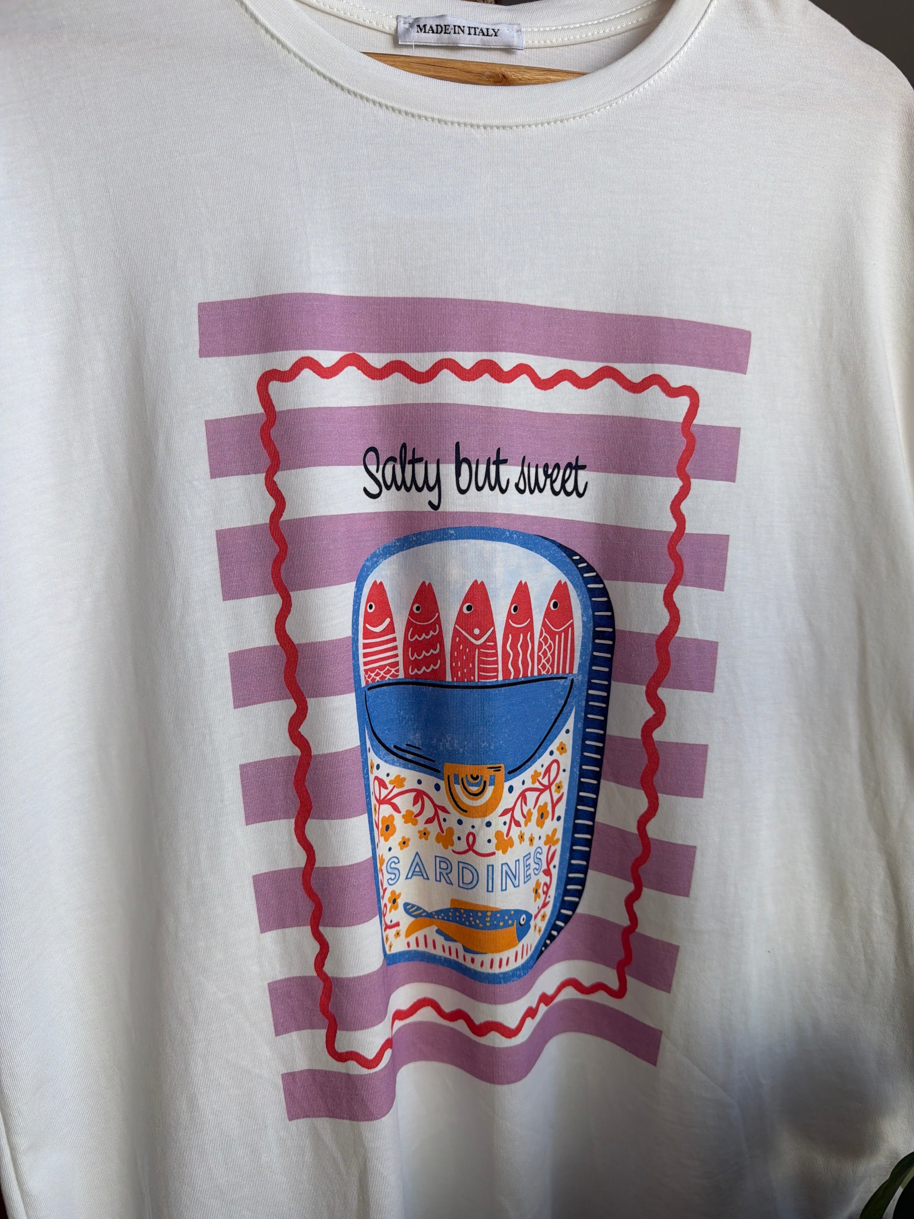 T-shirt Salty but sweet