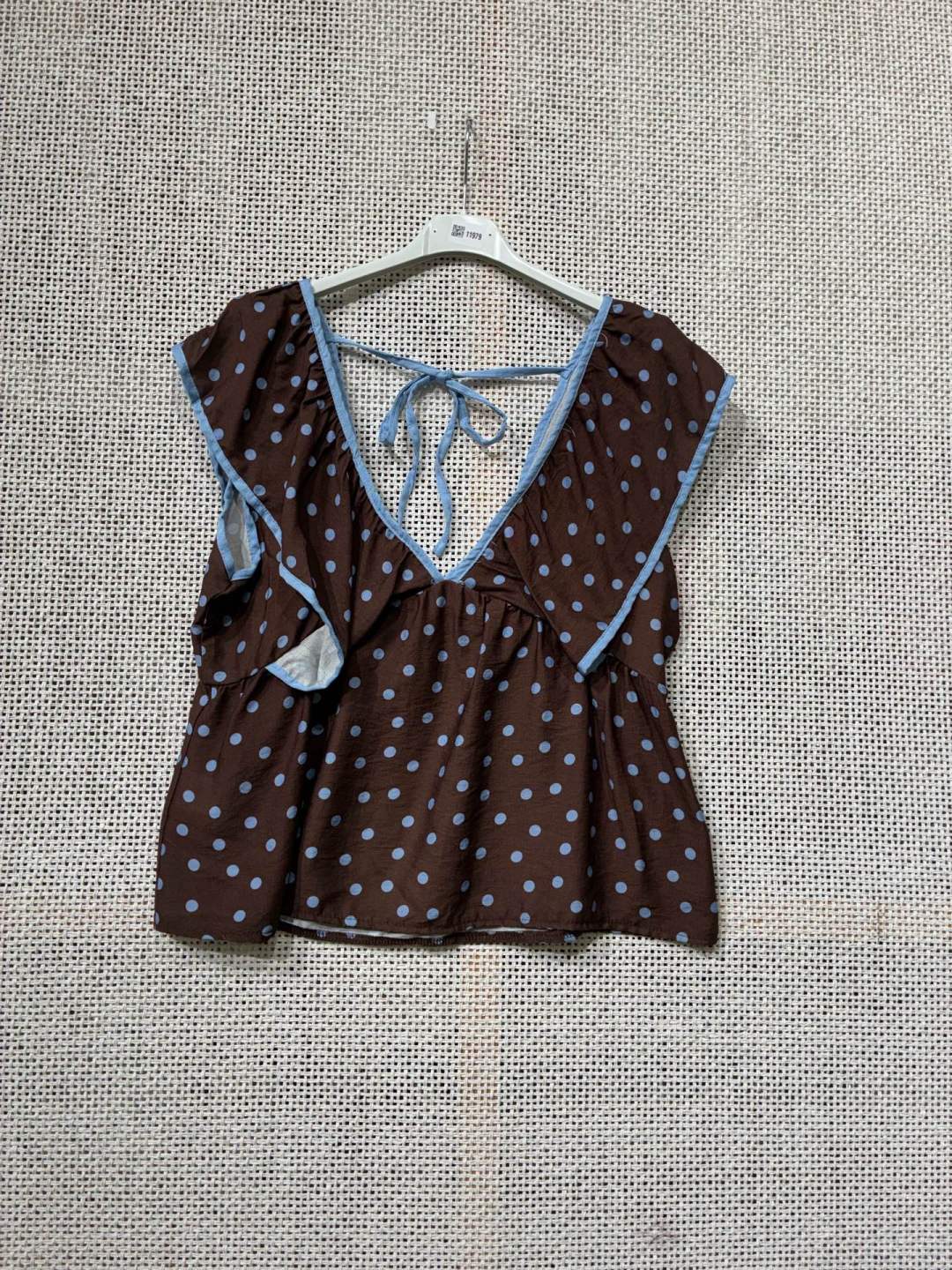 Blusa bolinhas