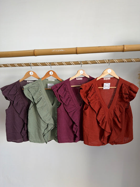 Blusa de linho com folho