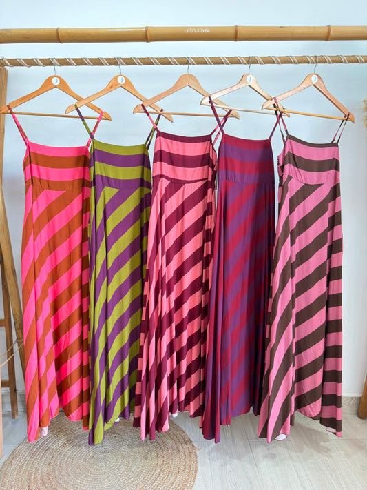 Vestido riscas