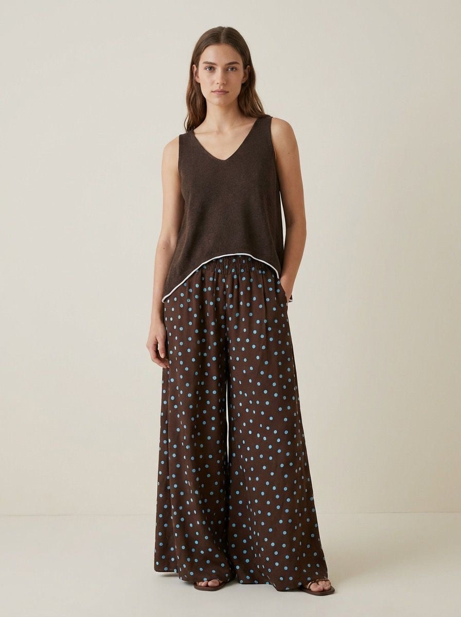 Saia calça com bolinhas