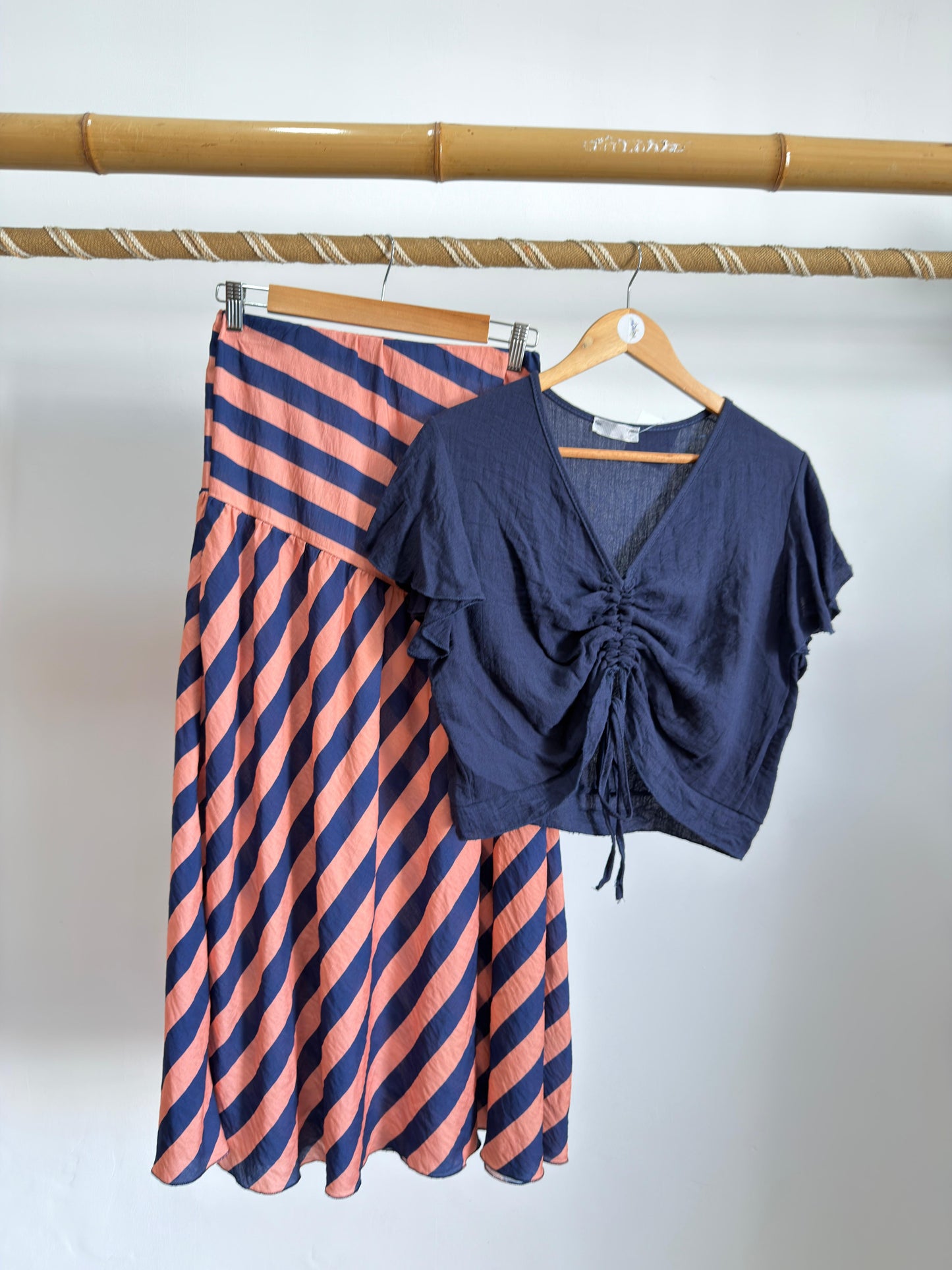 Blusa com atilho