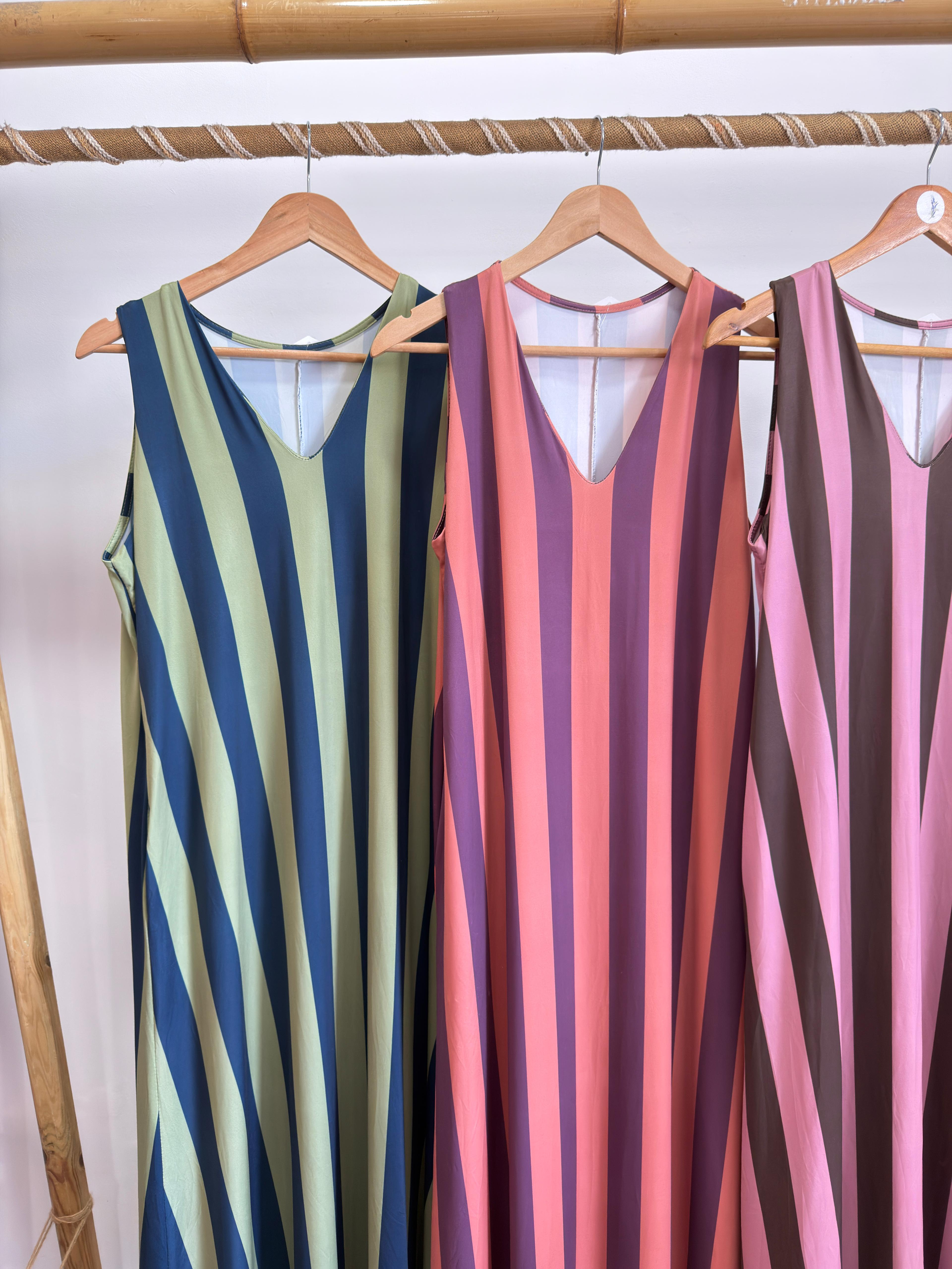 Vestido riscas