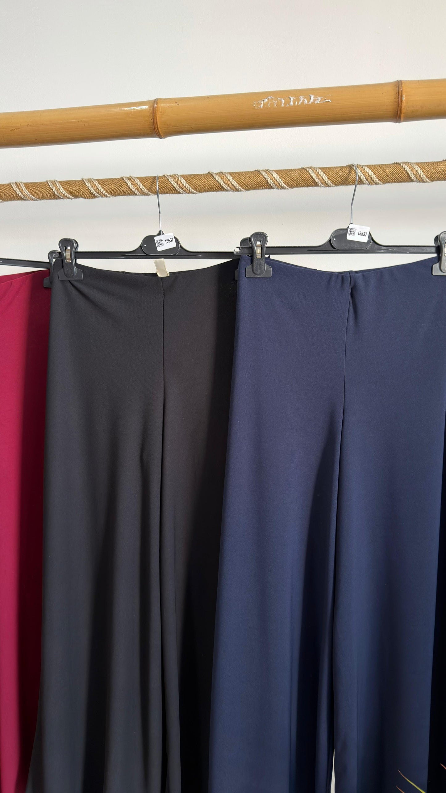 Pantalones anchos