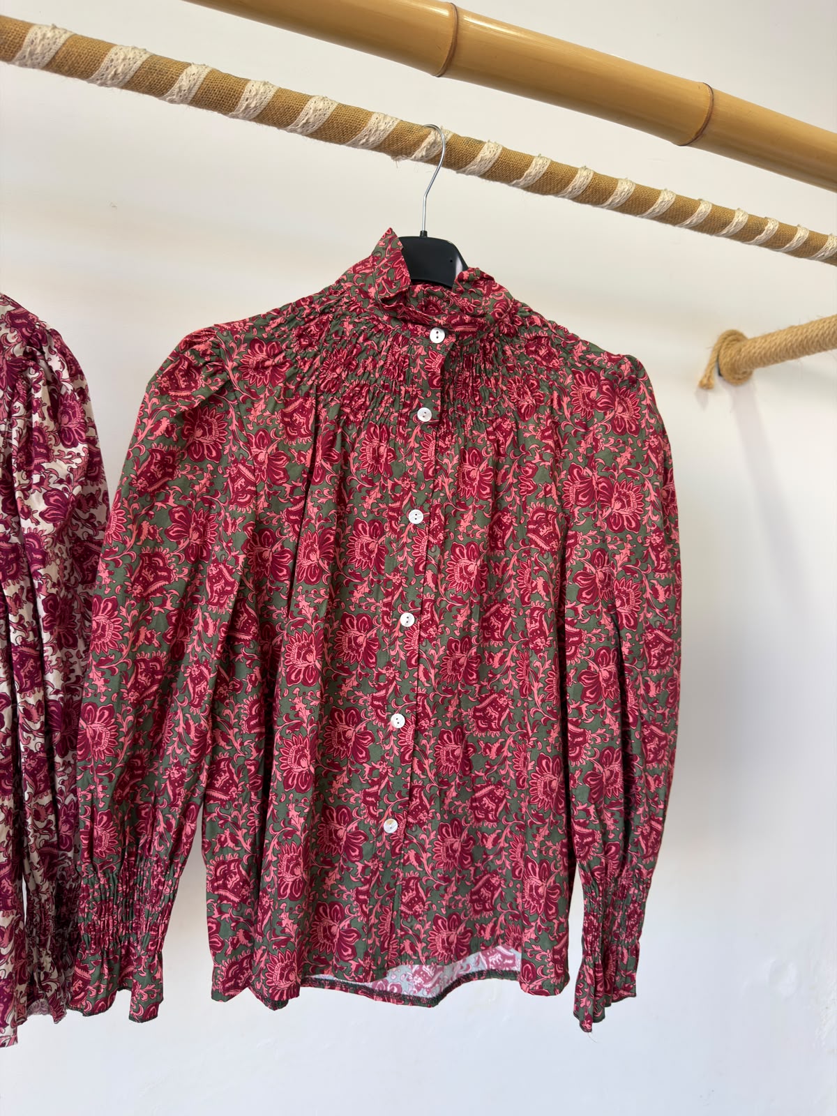 Camisa