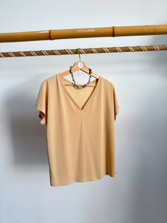 Blusa Surkana decote em V