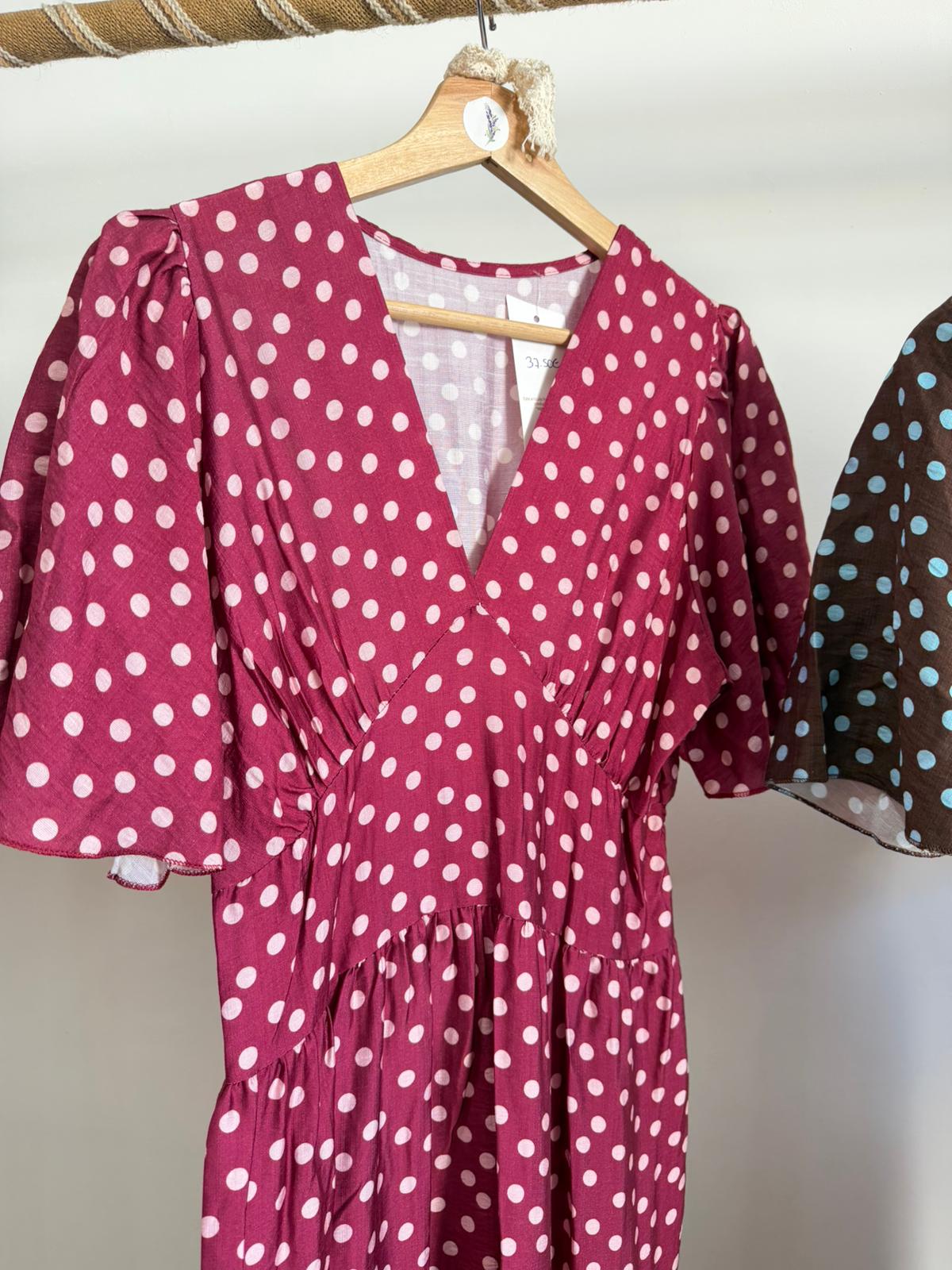 Vestido bolinhas
