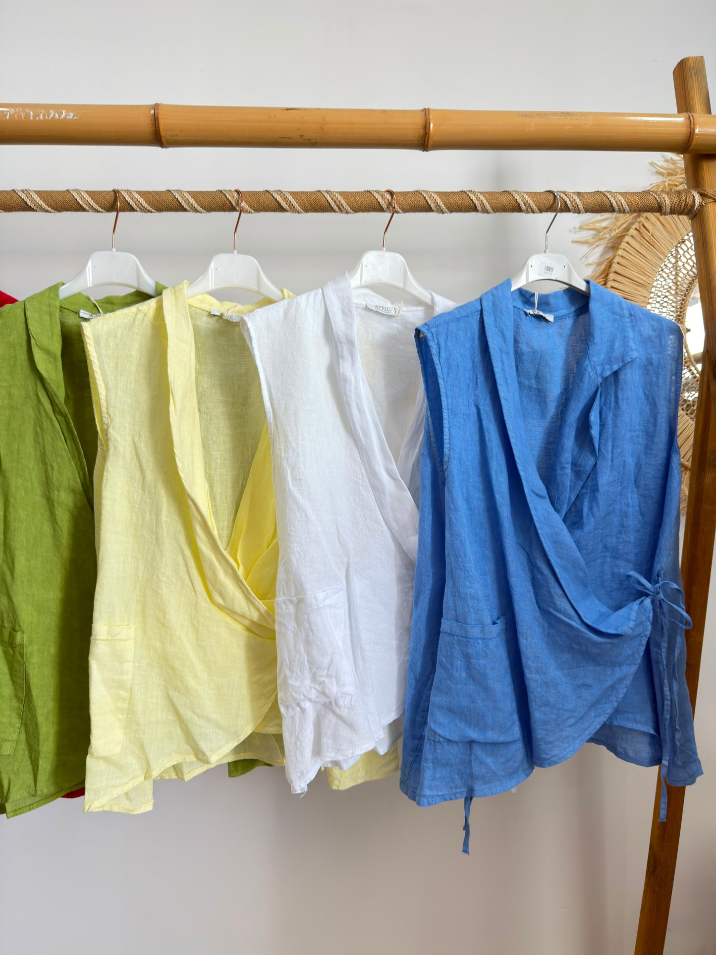 Blusa com atilho