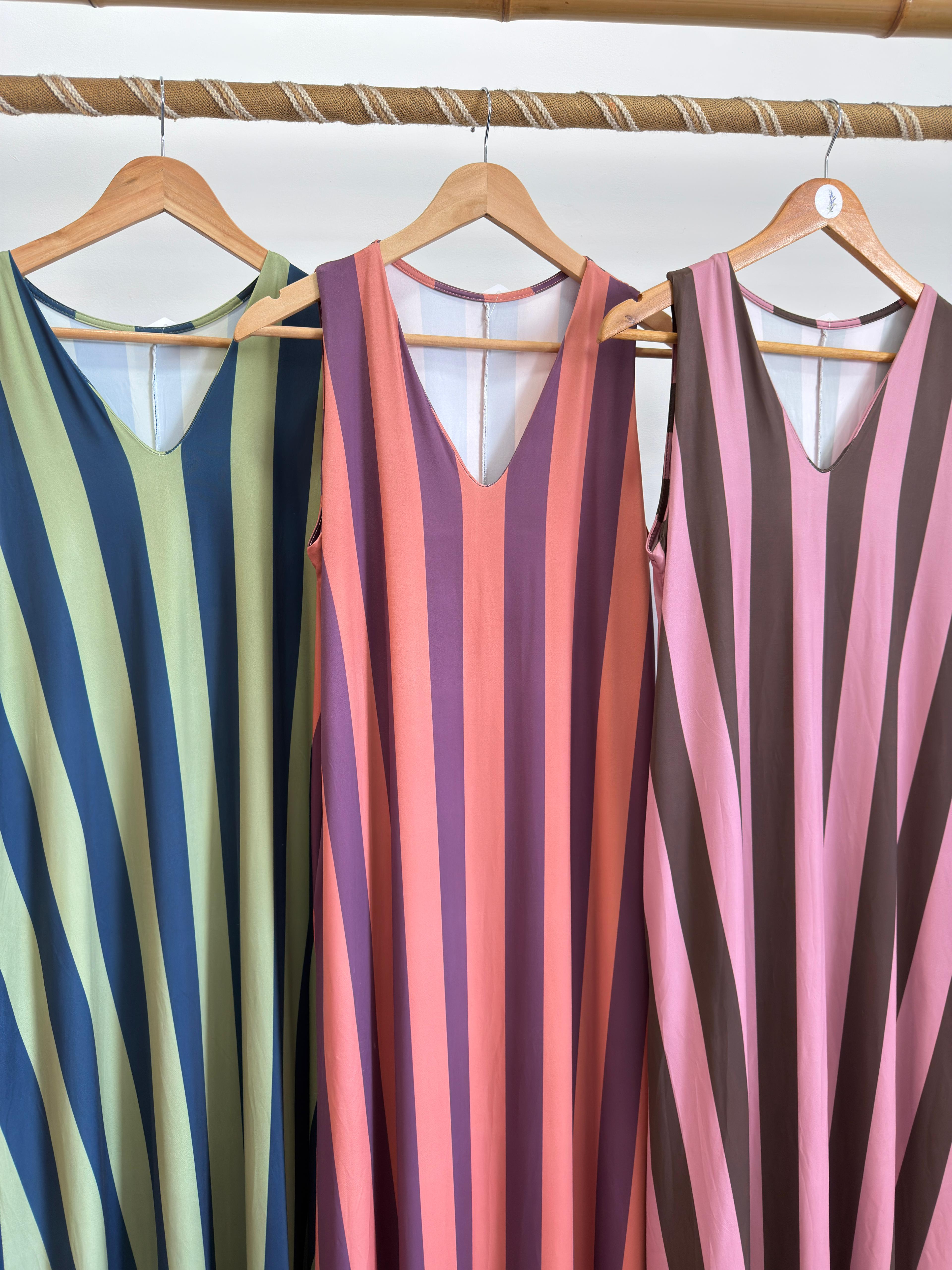 Vestido riscas