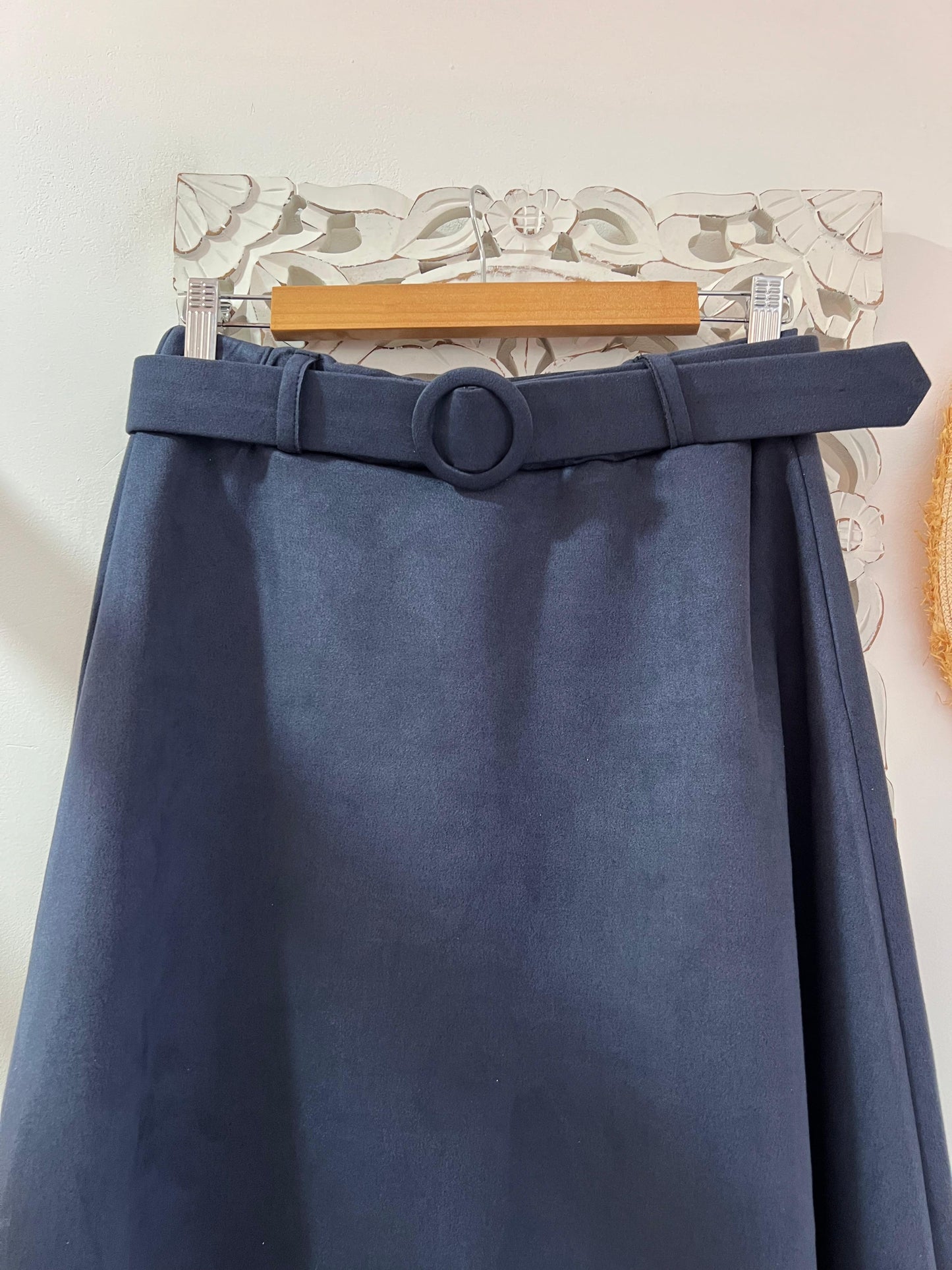 Saia com cinto