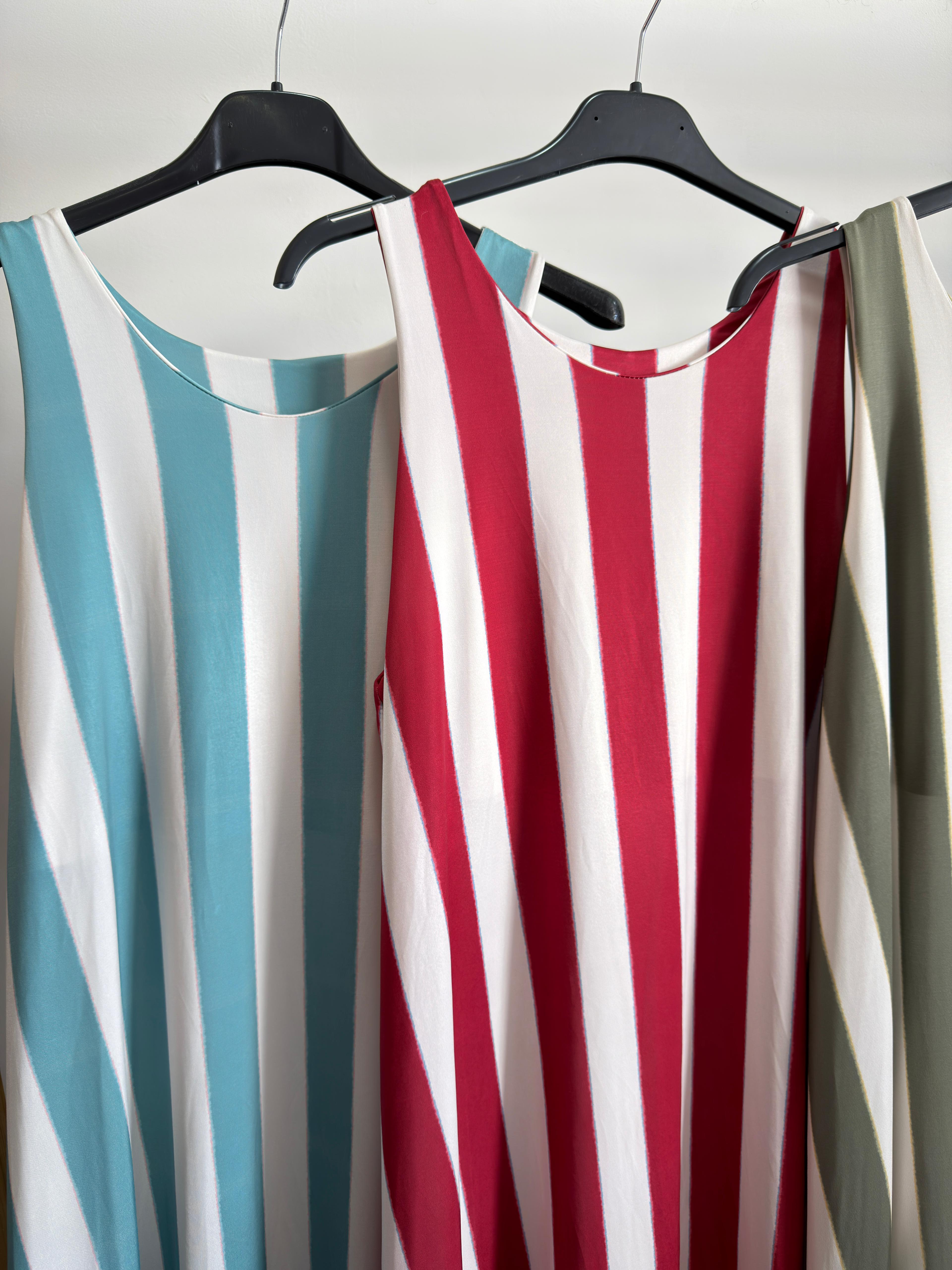 Vestido riscas malha fria
